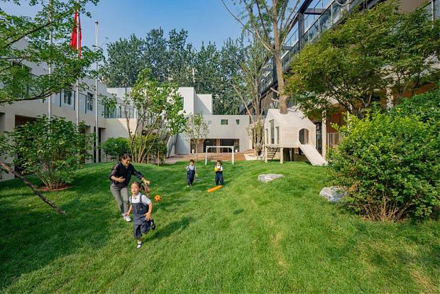 體驗鋼筋混凝土叢林中的愛之園幼兒園（LEED認(rèn)證）